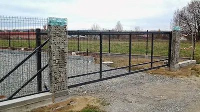 Edelmont. Balustrady nierdzewne, barierki. Ogrodzenia, bramy. Automatyka.